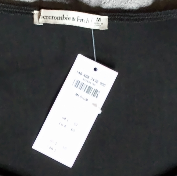 Abercrombie and Fitch Black Cropped Top - Picture 5 of 10